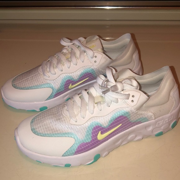 sneaker renew lucent